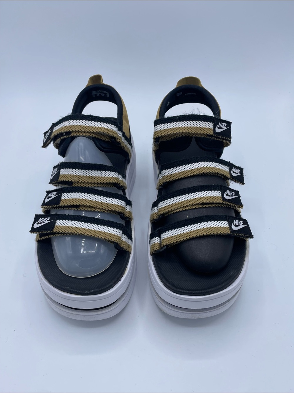 Nike Womenโs Icon Classic Platform Sandals